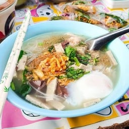 ก๋วยจั๊บณวญ พิเศษ +ไข่ออนเซ็น 2ชุด