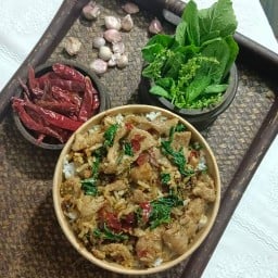 กะเพราพริกแห้ง สายแซ่บ by Goody