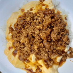 ข้าวหมูซีอิ๊วหวาน ไข่ข้น