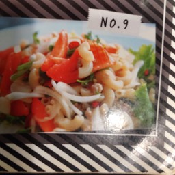 ยำมักกะโรนีแซ่บ (Spicy Macaroni Salad)