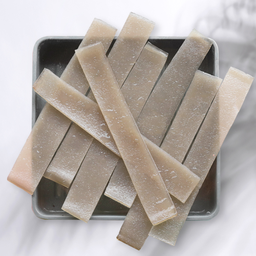 เส้นมันเทศ (แบน) SWEET POTATO FLAT NOODLES 火锅宽粉