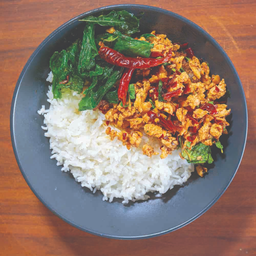 กะเพราสันใน ไก่สับ