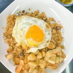 ข้าวคั่วกากหมูไข่ดาว