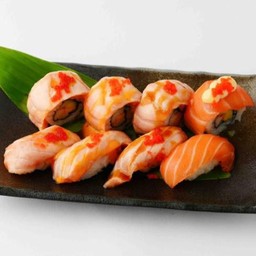 ชุดข้าวปั้นปาร์ตี้เซต A 8ชิ้น