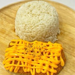 ข้าวปลากรอบ ราดซอส