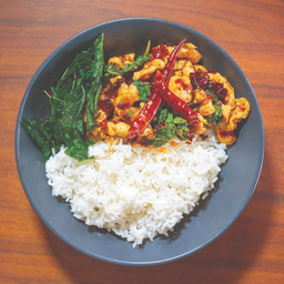 กะเพราสันใน ไก่ชิ้น