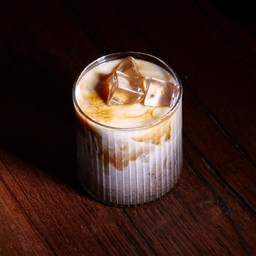 ICED CAFE LATTE