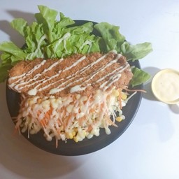 สลัดสเต็กปลาทอด