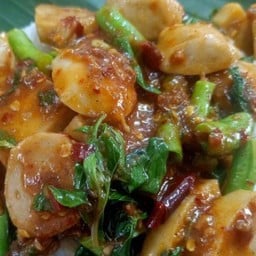 ผัดพริกแกง (กับข้าว)