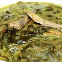 แกงขี้เหล็กปลาย่าง