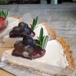 Tart Croissant Blueberry Cheesecake