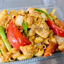 ผัดมักกะโรนี