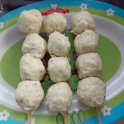 ลูกชิ้นหมูทอด