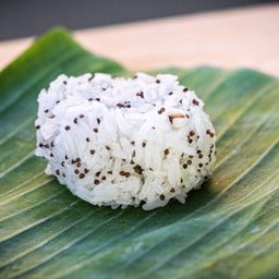 ข้าวเหนียวขาว+งาม่อน แสนดีต่อใจ