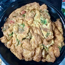 ข้าวไข่เจียวกระเพราทรงเครื่อง (ไข่2ฟอง+หมูสับ+พริกและกระเพรา)