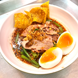 เย็นตาโฟหม่าล่าหมูหมัก+ไข่
