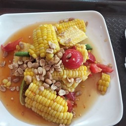 ตำข้าวโพด