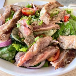 20.สลัดยำเนื้อริบอาย