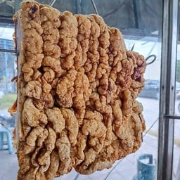 ข้าวหมูกรอบ