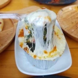 ผักโขมอบชีส