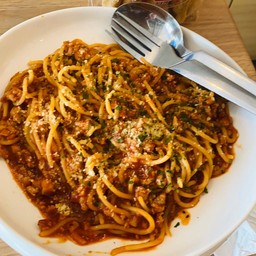 32.สปาโบลองเนสหมูสับ