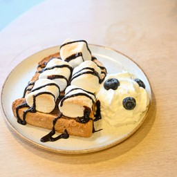 S'mores สมอล์โทส