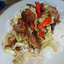 @1. ข้าวหน้าผัดผักกะหล่ำปลีหมูสามชั้น/ผัดผักกาดขาวหมูสามชั้น