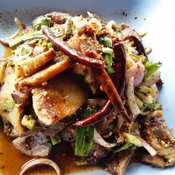 น้ำตกหมู