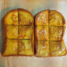ขนมปังโทสต์ ชุบไข่ 1 ชุด