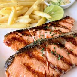 30.สเต็กแซลมอน