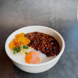 โจ๊กหมูตุ๋นเห็ดหอม