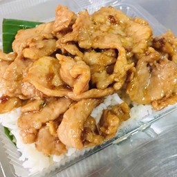 หมูซีอิ๊ว ราดข้าว