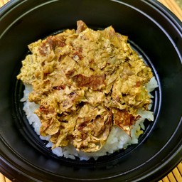 ข้าวมันปูม้าปนไข่ (ควักจากกระดองปูม้าล้วนๆ)