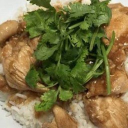ข้าว+ผัดไก่น้ำมันหอย