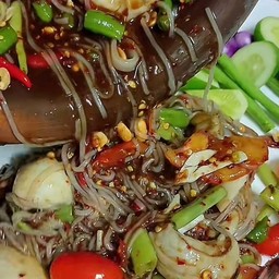 ตำเตี๋ยว(ตำเส้นเล็ก)