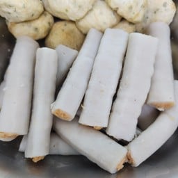 ปลาม้วนไข่เค็ม