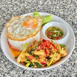 ข้าวราด ผัดผงกะหรี่  ထမင်းပုံကလီ