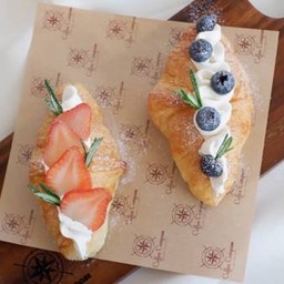 ครัวซองครีมสด