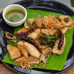 ปลากะพงทอดกระเทียม