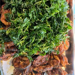 ผัดเผ็ดปลาดุกกรอบ