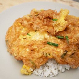 ข้าวไข่เจียวปู