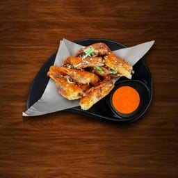Deep Fried Shrimp Head With Salt