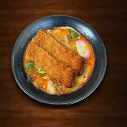 1 Tom Yum Fried Pork Ramen (Please Select Noodles)