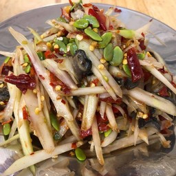 ตำปูปลาร้าหอยเชอรี