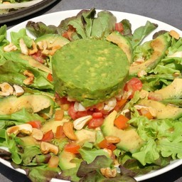 สลัดมิโซะกุ้งอะโวคาโด