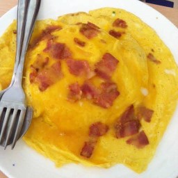 ข้าวไข่เจียวเบค่อน