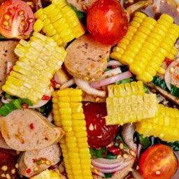 ยำข้าวโพดหมูยอ