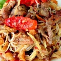 ตำเส้นเล็กตกหมูย่างปลาร้า