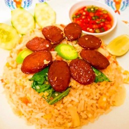 ข้าวผัดกุลเชียง