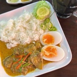 Stewed Beef Panang Curry With Rice And Soft Boiled Egg